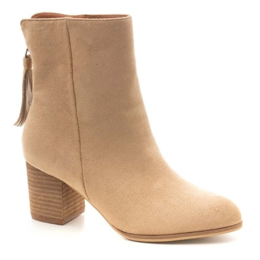 Hey Girl‎ by Corkys Boujee Ankle Boots Women Size 7 Sand NEW Tassel Block Heel
